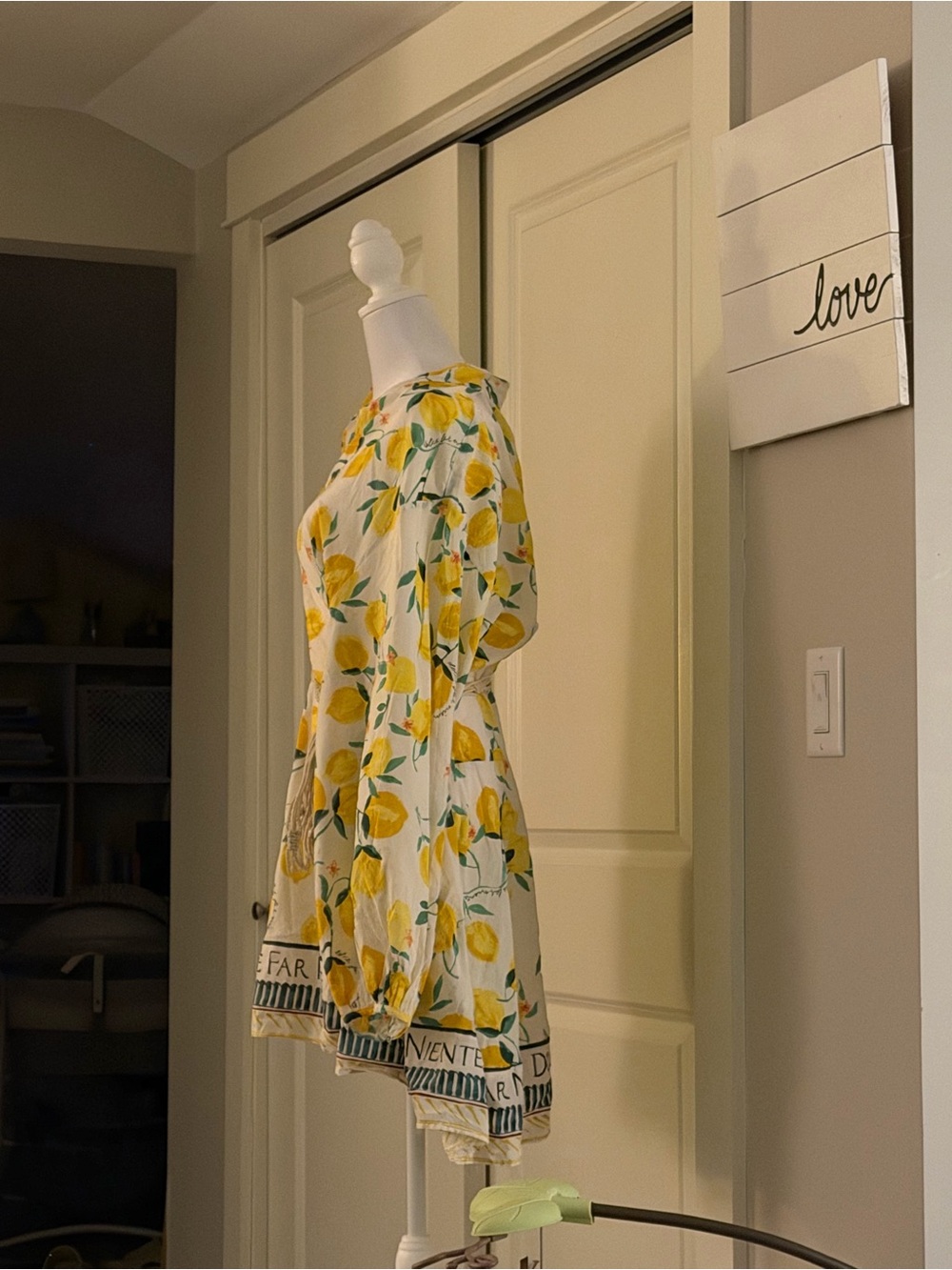 H&M Cream Dress with Yellow Lemon Print